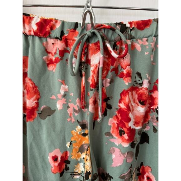 Grace & Lace Women's Blue Pink Cute Girly Wide Leg Shorts Size Medium - Picture 2 of 5